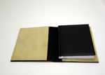 Lederumschlag_ID09024_Foto:www.material-idee.com
